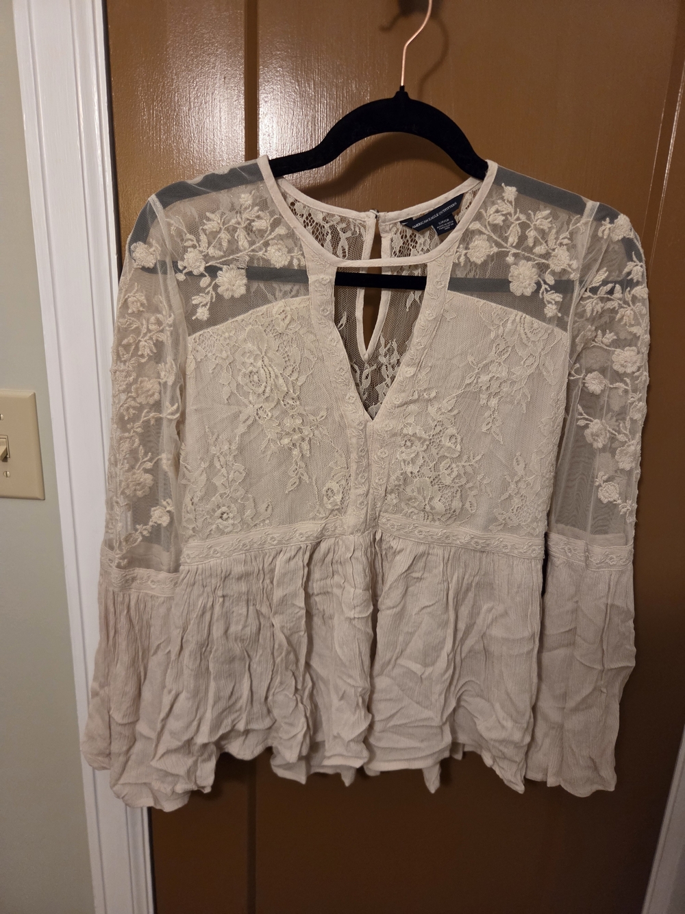 American Eagle Outfitters Cream Lace Peasant Blouse